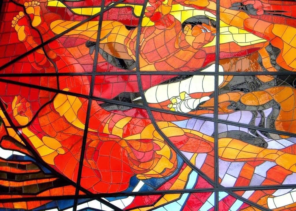 Cosmovitral Toluca Mexico stained glass botanical garden - www.homeworlddesign.com (1)