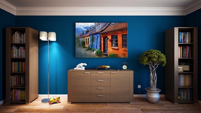 Painting Room With Hues Of Blue - www.homeworlddesign. com (16)