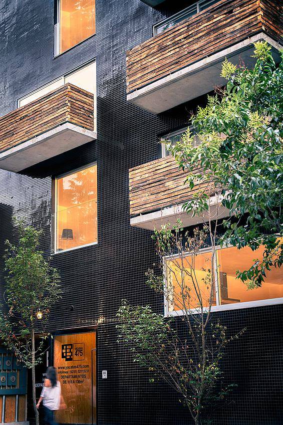 This Apartment Building Has a Black-Reflective Square-Shaped Facade (14)