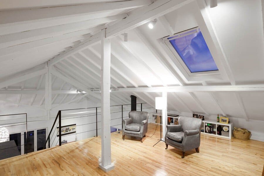 upper level