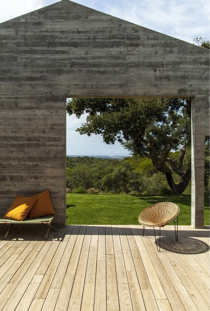 Traditional Portuguese Architecture Combined with a Contemporary ... Traditional Portuguese Architecture Combined with a Contemporary ...