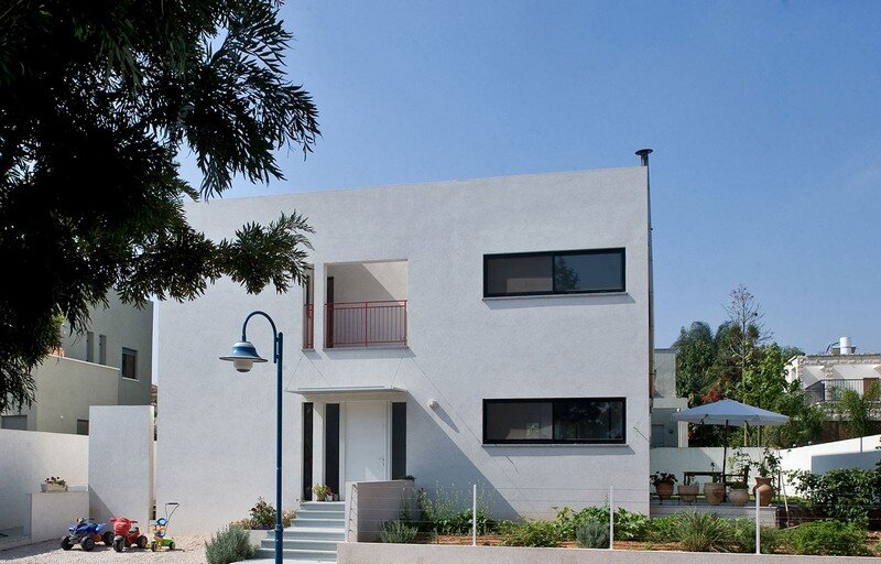 Tzur Moshe Residence by Neuman Hayner Architects 12