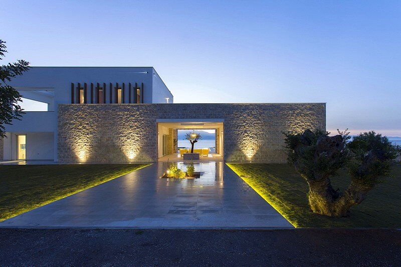 Kalamaki Villa by MGXM Architects 18