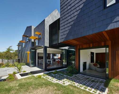 Charles House – An Adaptable, Multi-Generational Home / Austin Maynard Architects