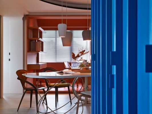 Vivid Color Apartment in the Downtown of Taipei City / Waterfrom Design