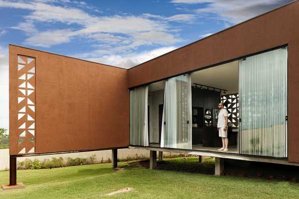 Casa Clara in Brasilia / 1:1 Arquitetura Design