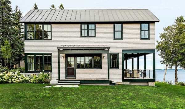 Maine Coast Summer House / Hamilton Snowber Architects