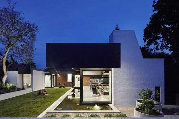 Pond House Marrandillas / Nic Owen Architects
