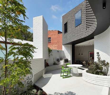 Perimeter House / MAKE Architecture