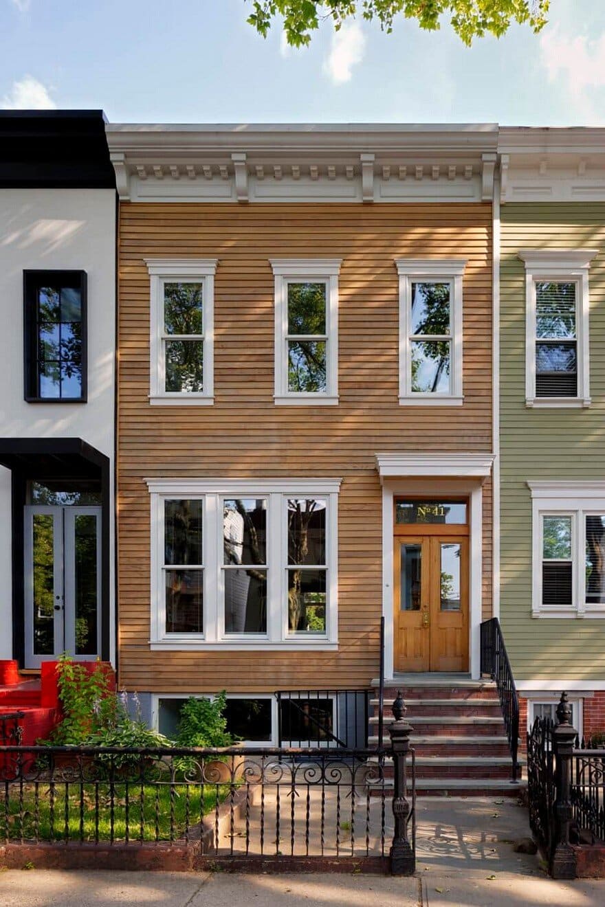 a-williamsburg-row-house-gets-a-modern-update