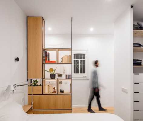 Open-Layout Apartment in Barcelona Exhibiting Fresh, Clean and Bright Design