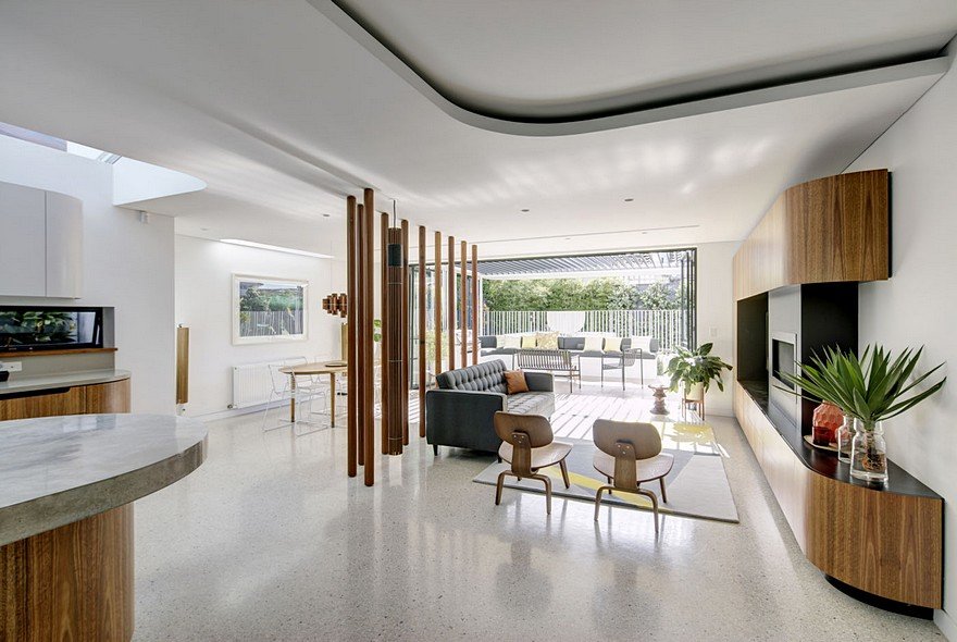 Art Deco House Transformed Into A Spacious Modern Australian