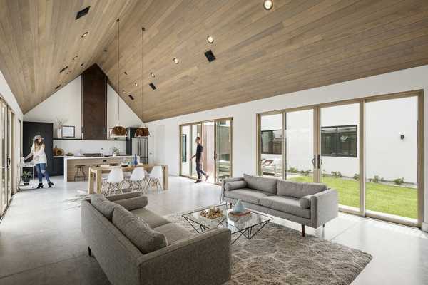 New Build Home Inspired by the Forms of the Missions in Southern Arizona