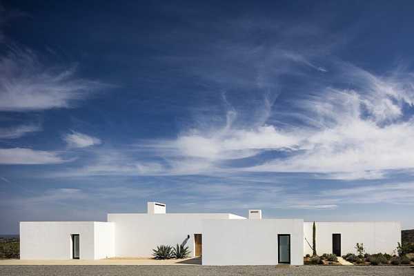 Grandola House Located in a Vast and Arid Landscape of Portugal