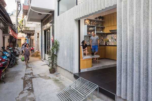 Narrow Vertical Home Maximizes Light and Space in Ho Chi Minh City, Vietnam