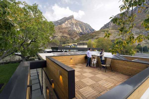 Rock Canyon House by Imbue Design