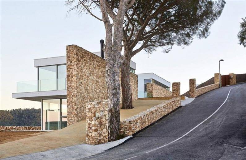 Juncal & Rodney House by Pepe Gascon Arquitectura