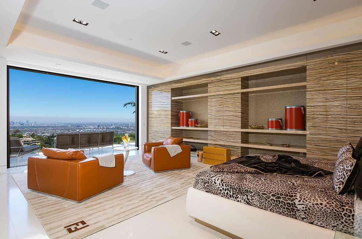 Take a tour inside the $85-million home in Beverly Hills - www.homeworlddesign. com (20)