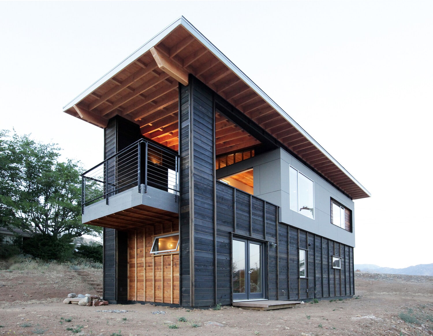 510 Cabin: 1000 Square Foot Lake House by Hunter Leggitt Studio