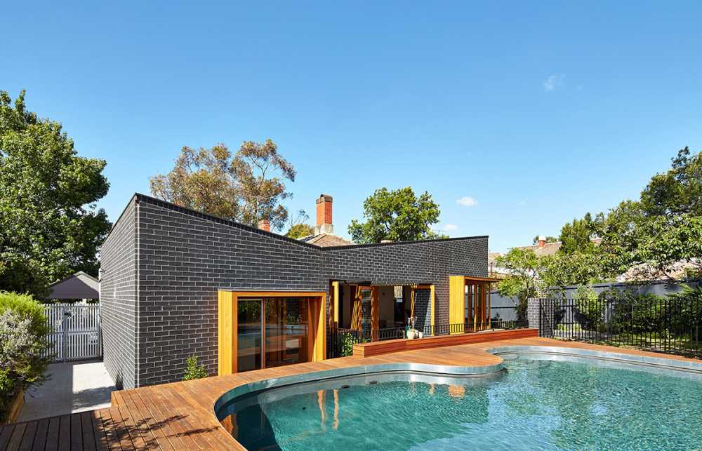 Rosebank House: Spatial Extension and Renovation by MAKE Architecture