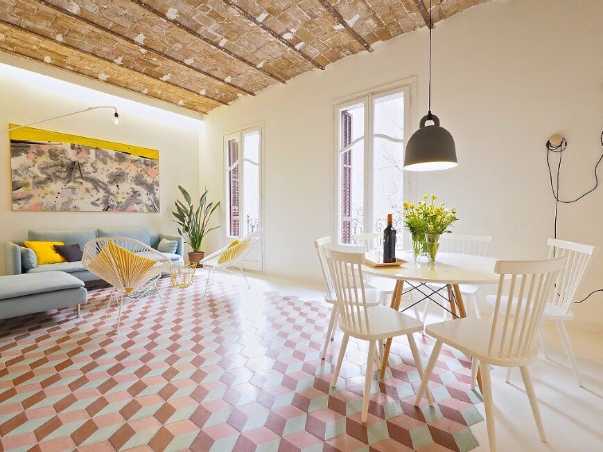Fully Renovated Holiday Apartment in Barcelona