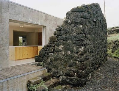 SAMI Arquitectos Have Transformed a Ruin into a Vacation Home