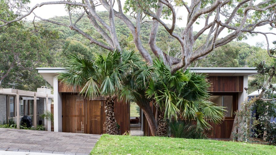 Blueys Beach Vacation House in New South Wales, Australia (5)
