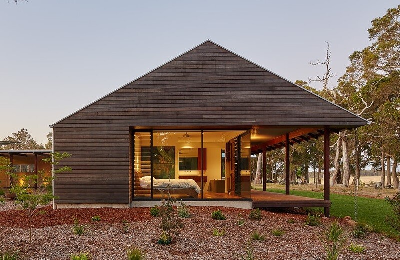 Modern Australian Farm House With Passive Solar Design,Small Church Stage Design