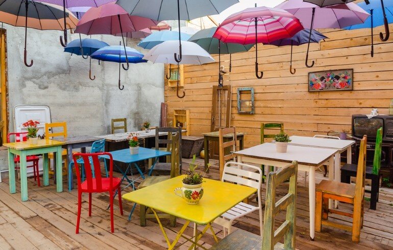 Acuarela Bistro is an Inviting Space for the Creative Community in Bucharest