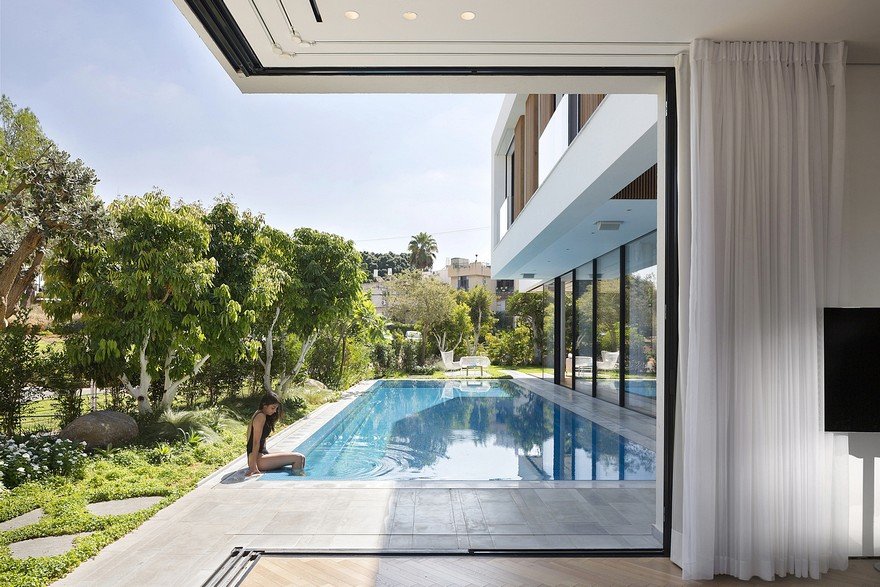Rishon LeZion House - Shachar Rozenfeld Architects 3