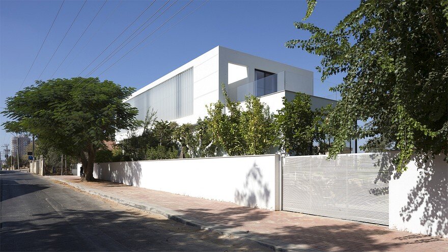 Rishon LeZion House - Shachar Rozenfeld Architects 25