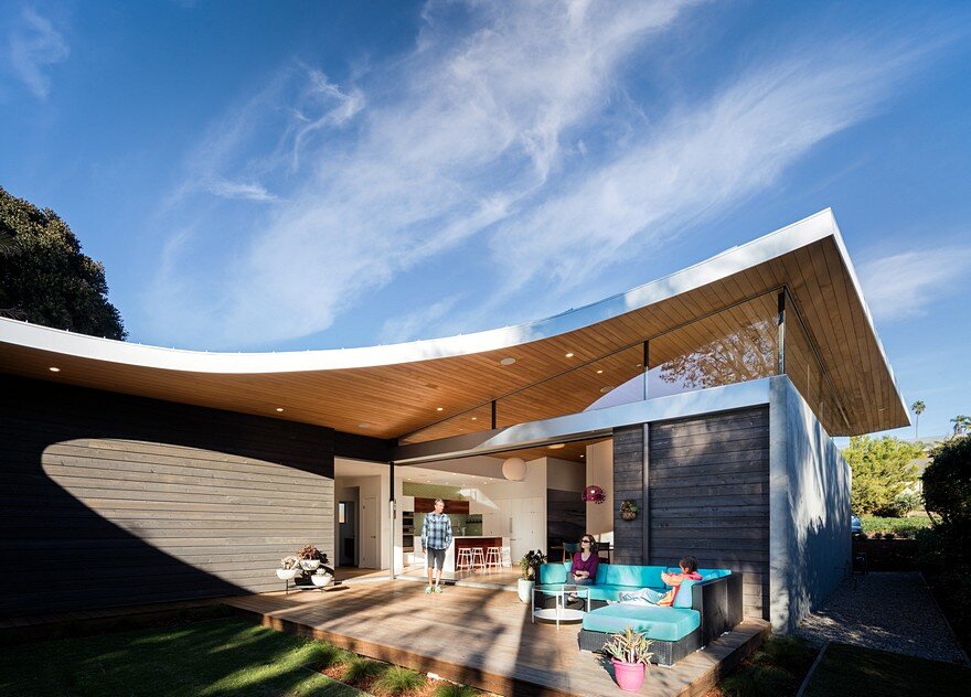 California Coastal Home with an Original and Bold Curvilinear Roof 2