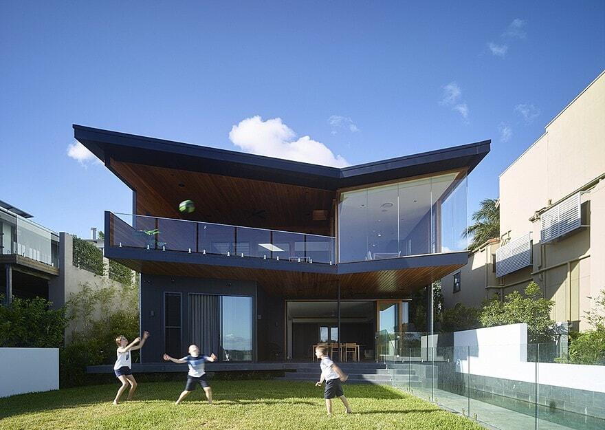 Massey House by Shaun Lockyer Architects 14