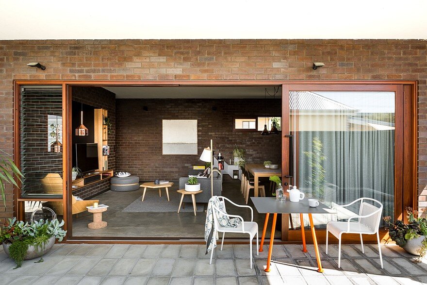 Dolce House is a Contemporary Urban Home with Warehouse Style 12