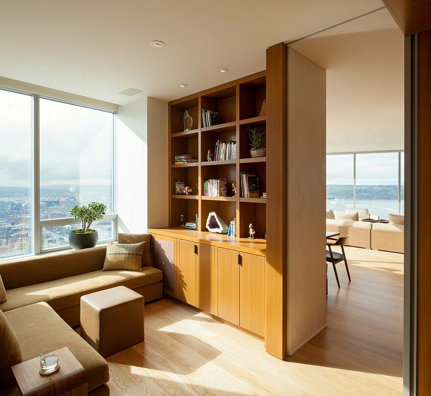 High-Rise Apartment with Floor-to-Ceiling Windows Overlooking Downtown Seattle 10