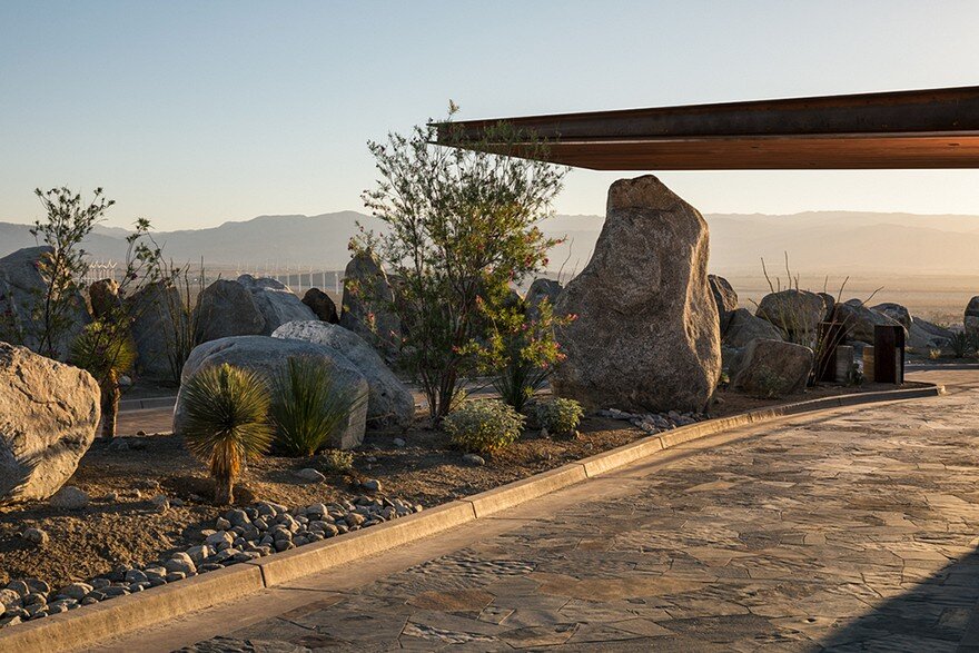Desert Palisades Guard House by Studio AR&D Architects 2