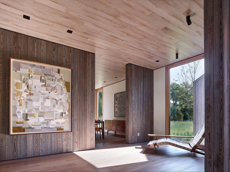 Amagansett House is a Maintenance-Free Home Consists of Two Barn-Like Volumes 8
