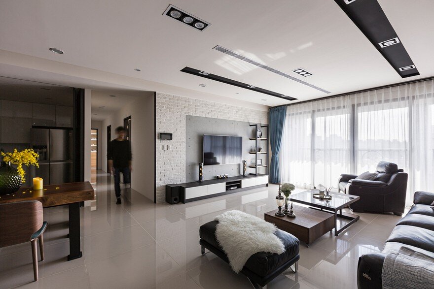Contemporary Hsinchu Apartment 4