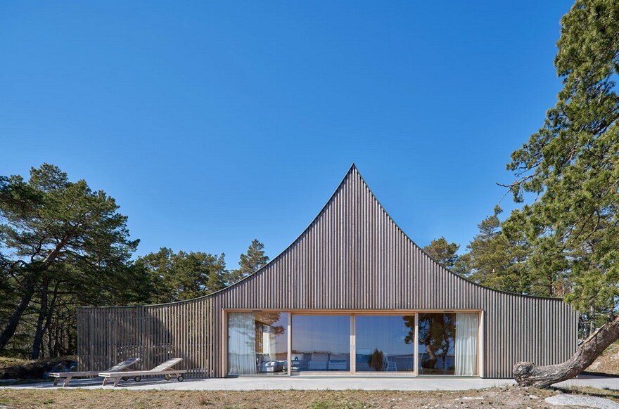 This Scandinavian Wooden House Has a Tent-Like Roof Over a Generous Interior Space
