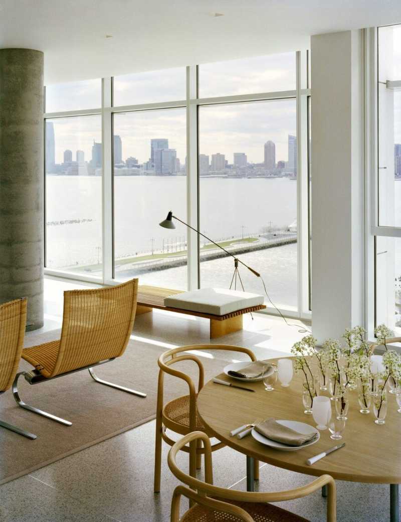 Apartments On The Hudson River