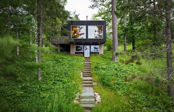 Hyytinen Cabin in Northern Minnesota / Salmela Architect