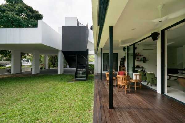 Modern Bungalow House in Kuala Lumpur Renovated by Fabian Tan