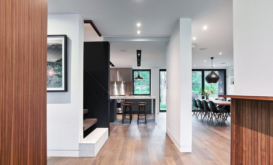 A Traditional 1950s House Has Been Updated for a Modern Lifestyle 4