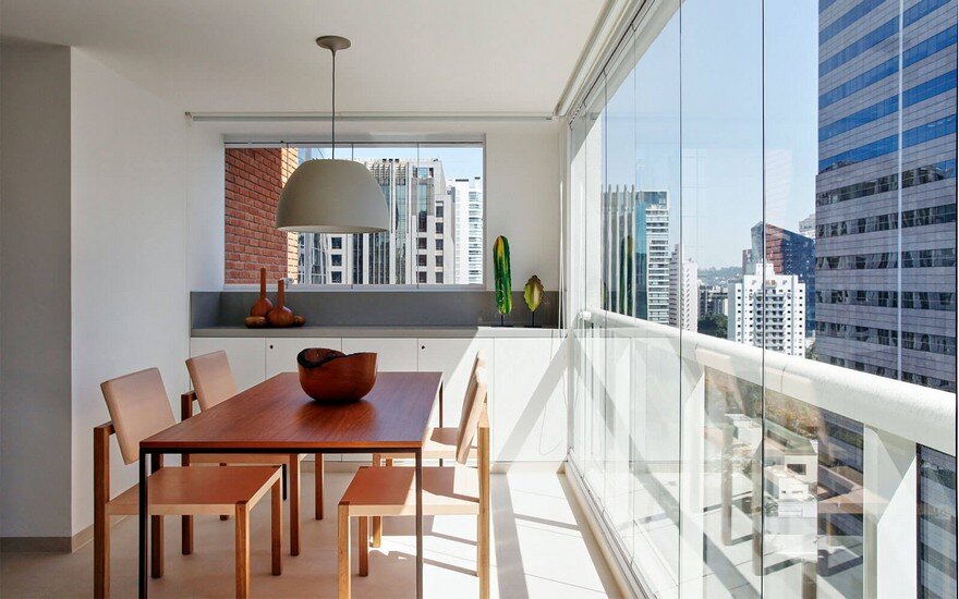 FJC Apartment by Pascali Semerdjian Arquitetos 8