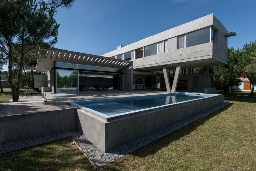 Pinamar Vacation Home by Estudio Galera Arquitectura