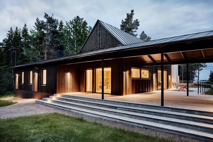  Swedish Summer House  Combines Japanese Simplicity with Scandinavian Cottage Traditions