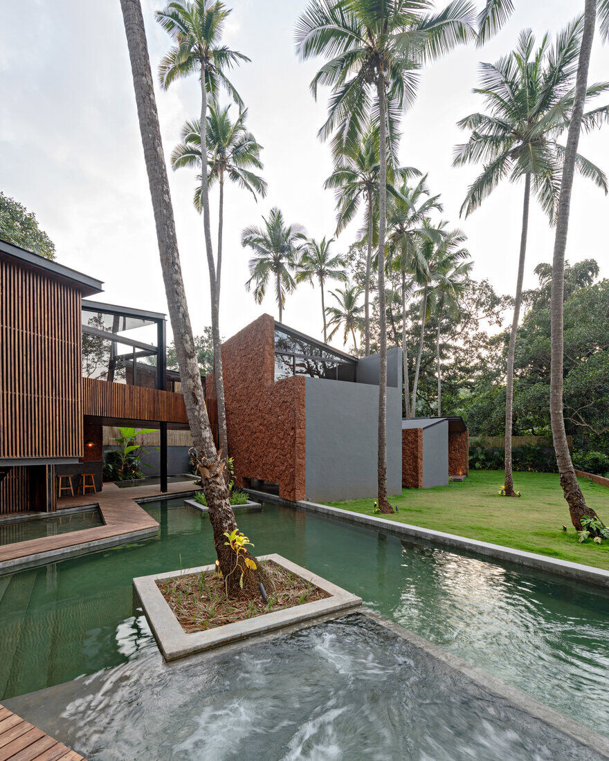 Villa in the Palms, Abraham John Architects 1
