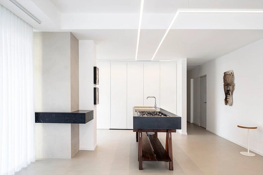kitchen, Apartment in Tel Aviv / Raz Melamed Architect