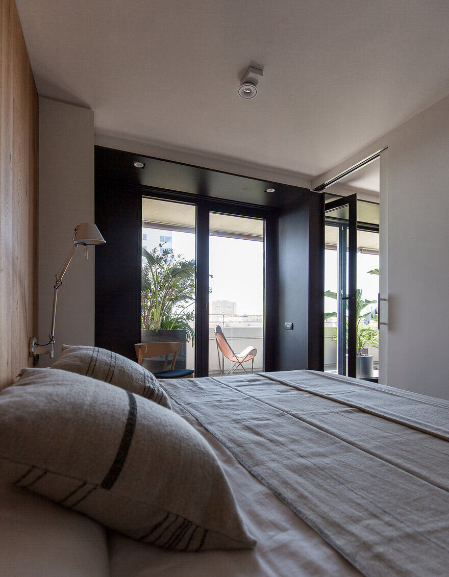 Llull Apartment, Barcelona / YLAB Arquitectos