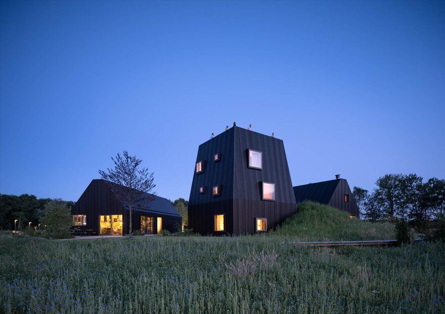 Villa Vught in the Dutch Countryside / Mecanoo Architecten
